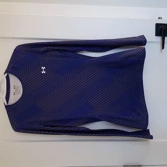 Under Armour Tops - Medium Ladies Purple Under Armour Fitted Shirt
